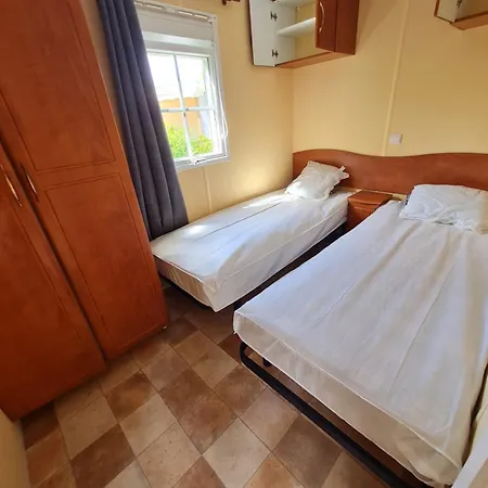 Du Val De L'eyre * Salles (Gironde)