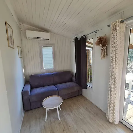 Du Val De L'eyre Campsite *