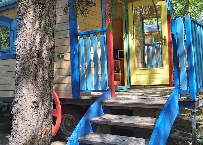 营地 Du Val De L'eyre 萨莱