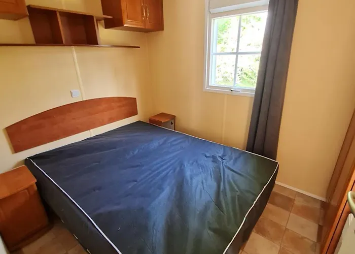 营地 Du Val De L'eyre